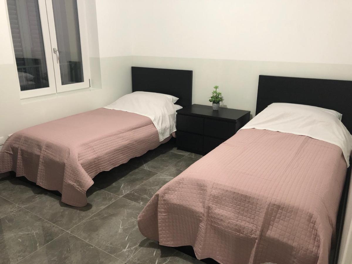Welcome Milano Guest House Buitenkant foto