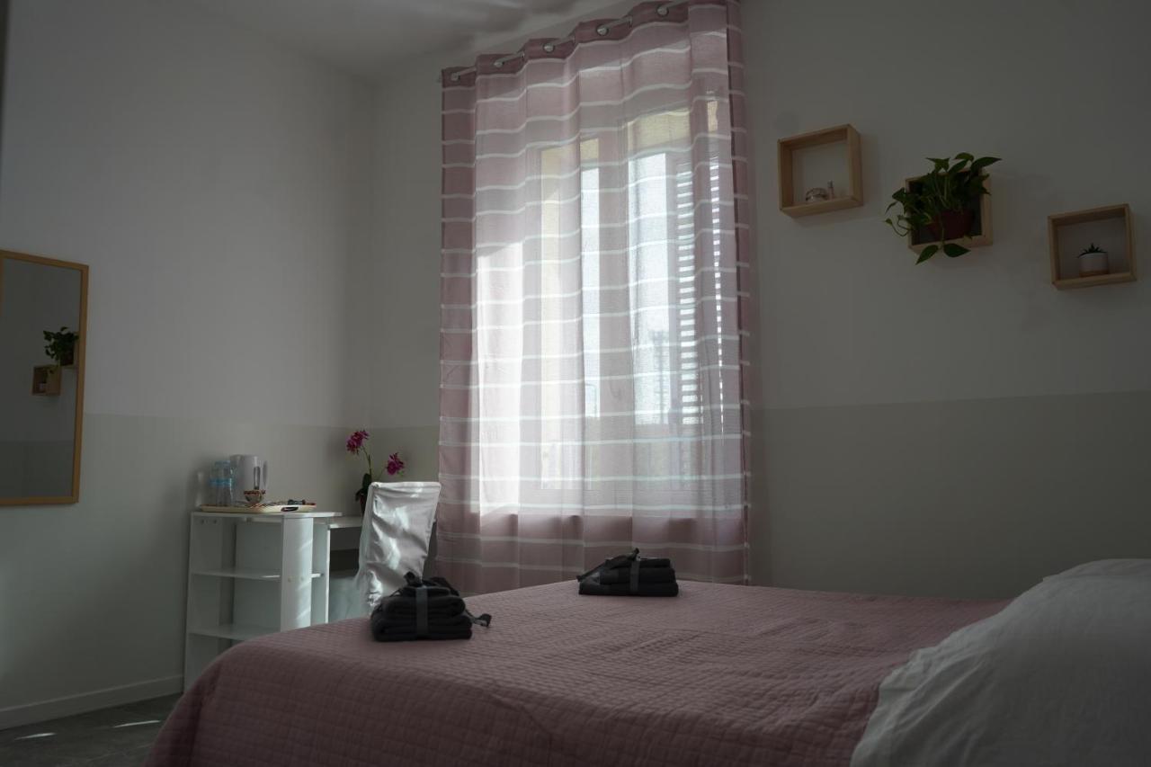 Welcome Milano Guest House Buitenkant foto