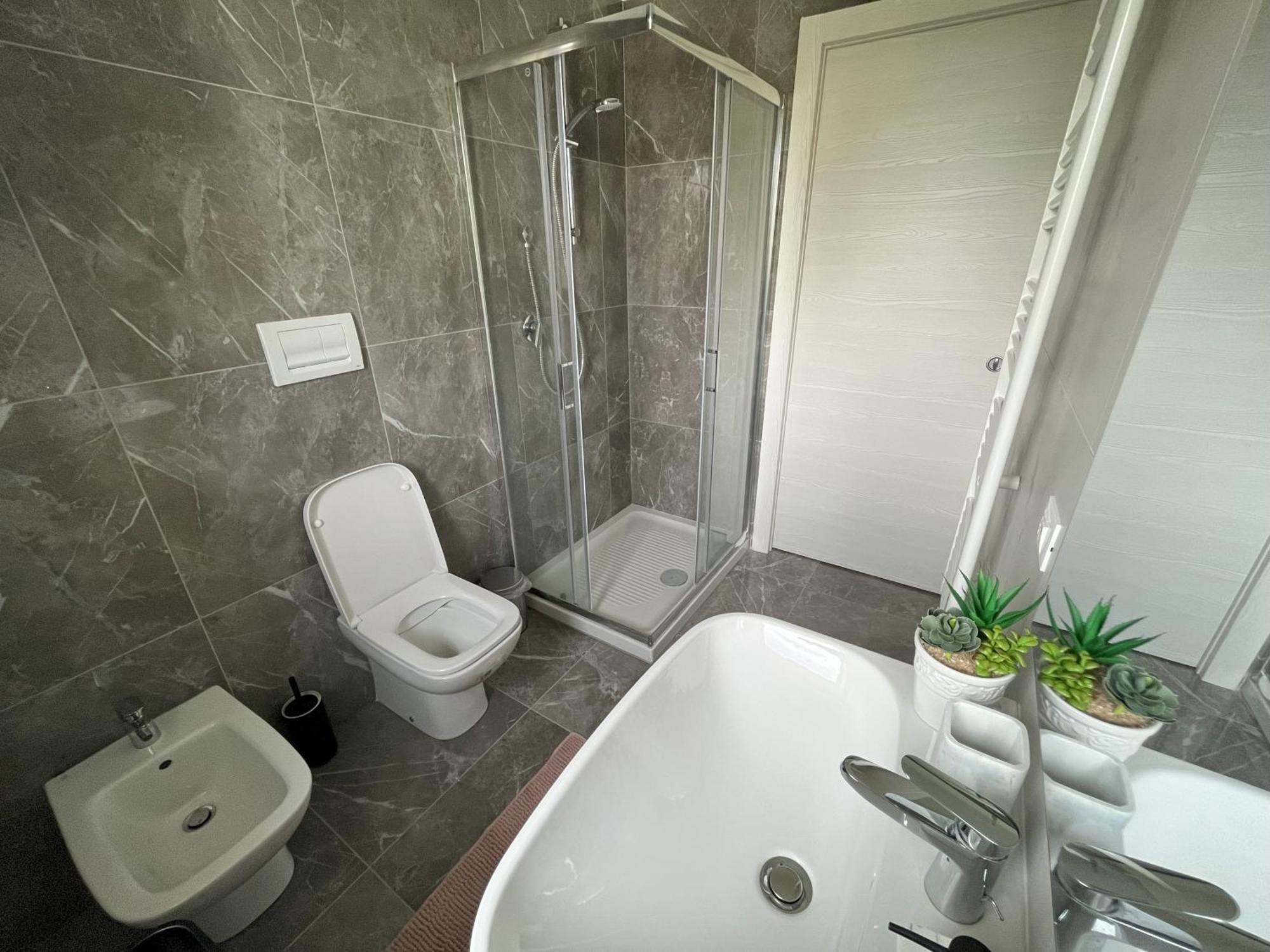 Welcome Milano Guest House Buitenkant foto